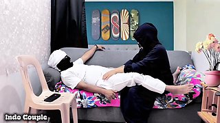 Muslim Hijab Girl Student 18+ Arabic Lesson Teacher And Student 18+ Cumsot And Swallow Creampie With Awek Melayu