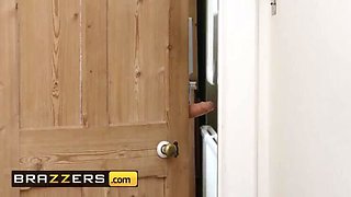Sienna Day & Danny D Threesome Fuck - Blonde Euro Babe Spitroasted by Big Cock