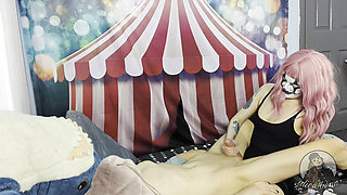 Cuckles Pegging Circus