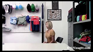 Bail for shoplifting set at- vagina pounding - blondie cougar Amber Chase