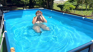 Dildo Fuck and Dildo Blowjob While Holding My Breath Underwater in Pool