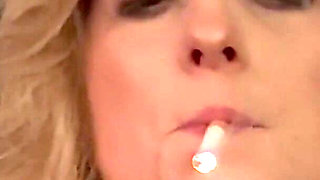 Smoking Ex - Bi Encouragement