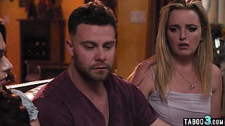 Married couple offering 3some sex pound