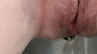 Granny Enjoy Pissing in the Toilet