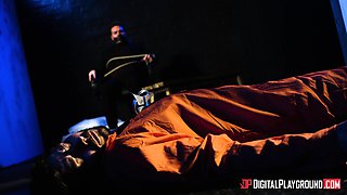 Alluring teen beauty mind-blowing sex video