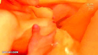 旦那の不倫て家出した叔さんか僕の家に入り浸り人妻のjcupおっはいと寂しけな表情に欲情して中出ししまくった1週間の出来事 Julia - Julia Boin