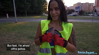 Public agent hot brunette criminal is taken into the forest for an outdoors hardcore
