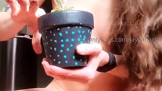 Hot amateur webcam teen masturbates for their fans