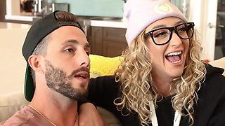Roommate gets a chance to mate with this horny hoe