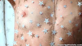 Teen Amelie Lou Strips Naked & Teases Herself Outdoor - Petite Solo Striptease