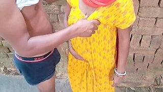 Desi Bhabhi Hard Fucked by Devar in Outdoor Sex - Big Ass Indian Wife