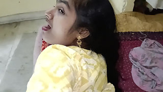 Sexy Bhabhi Was Alone at Home, I Went and Fucked Her Ass