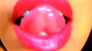 Big Ass Latina MILF Webcam Show