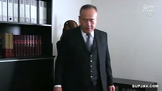 Married Secretary, Creampie Sex In The Presidents Office Full Of Sweat And Kisses Madonnas Exclusive Premium Good Woman, Appointed As Secretary. Yuki Takeuchi