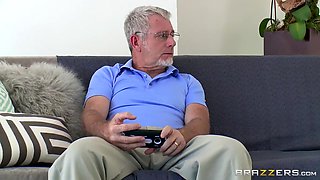 Candid Cuckold Camera With Ramon Nomar, Riley Reid - Brazzers