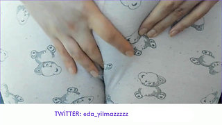MASTURBATION IN PAJAMAS- CAMELTOE- PUFFED PUSSY- SWOLLEN PUSSY- TURKISH PORN