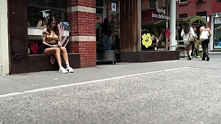 AMATEUR FIRST TIME LESBIAN b